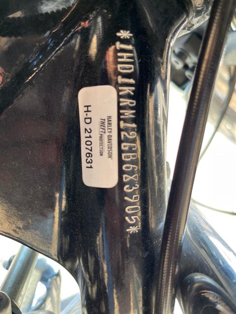 2016 Harley-Davidson Street Glide® Special in Omaha, Nebraska - Photo 6