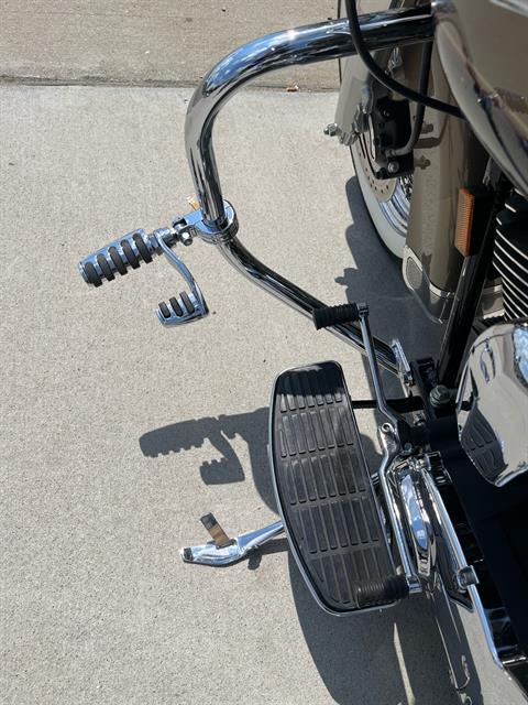 2005 Harley-Davidson FLHRCI Road King® Classic in Omaha, Nebraska - Photo 10