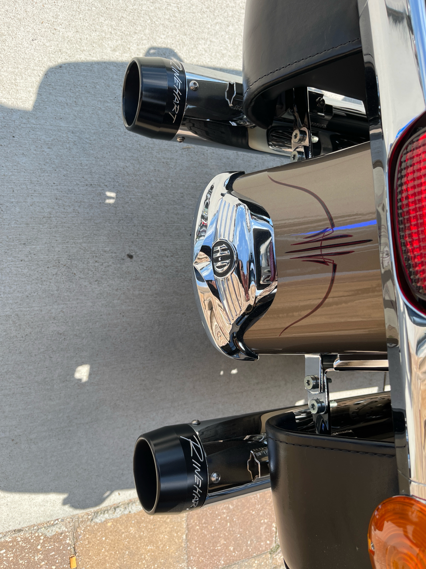 2005 Harley-Davidson FLHRCI Road King® Classic in Omaha, Nebraska - Photo 13
