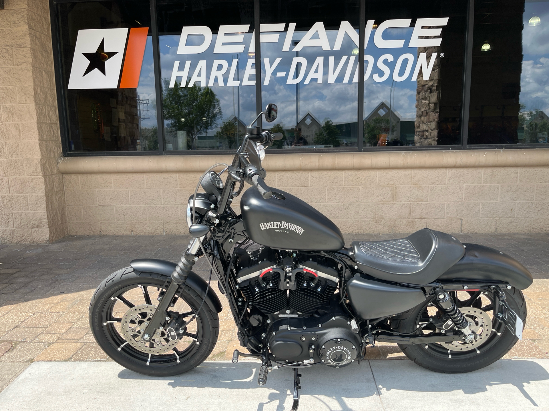 2022 Harley-Davidson Iron 883™ in Omaha, Nebraska - Photo 3