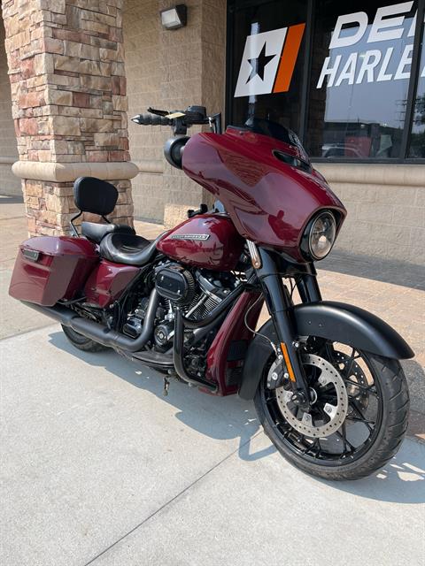 2020 Harley-Davidson Street Glide® Special in Omaha, Nebraska - Photo 2