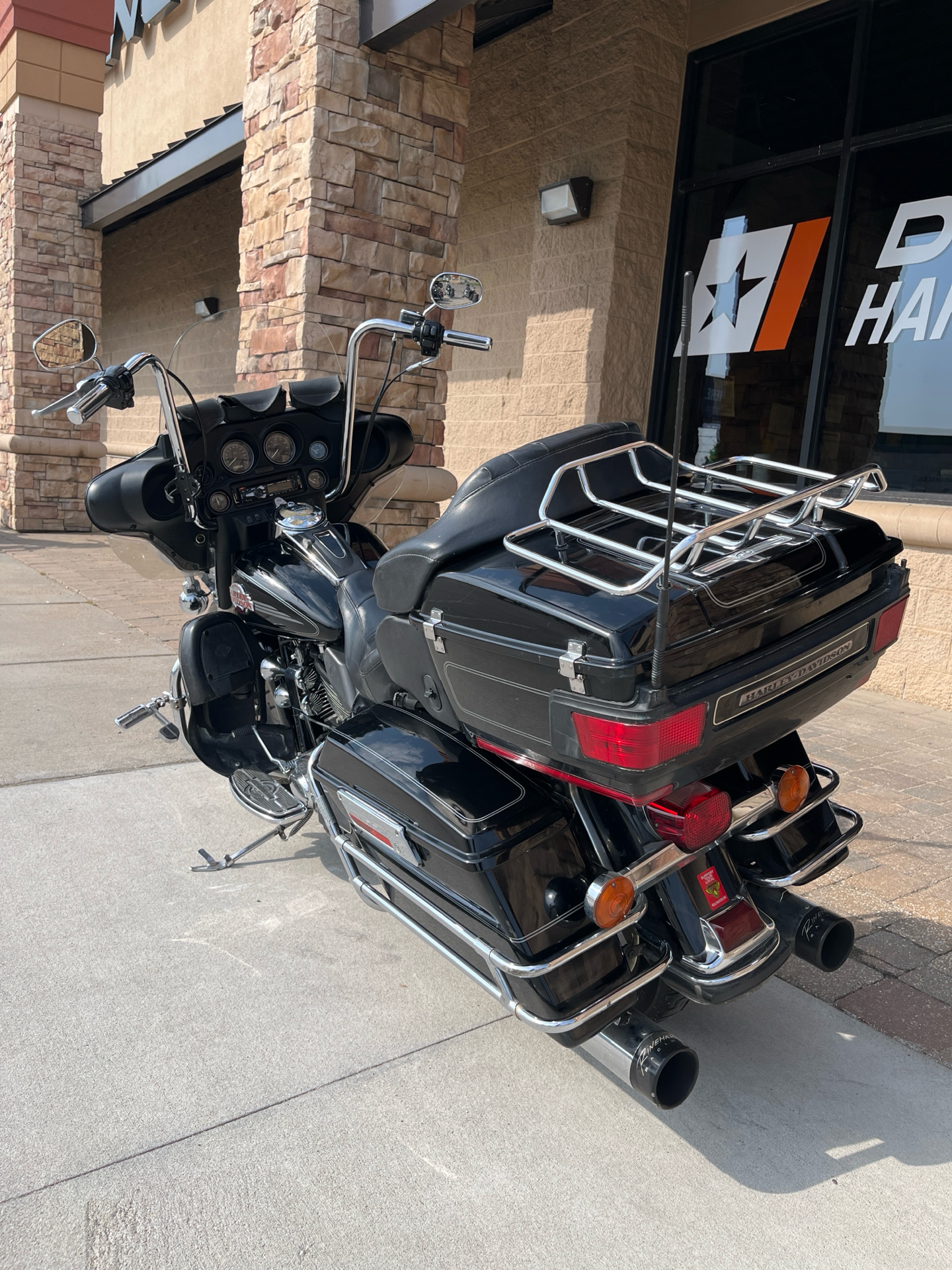 2006 Harley-Davidson Ultra Classic® Electra Glide® in Omaha, Nebraska - Photo 4