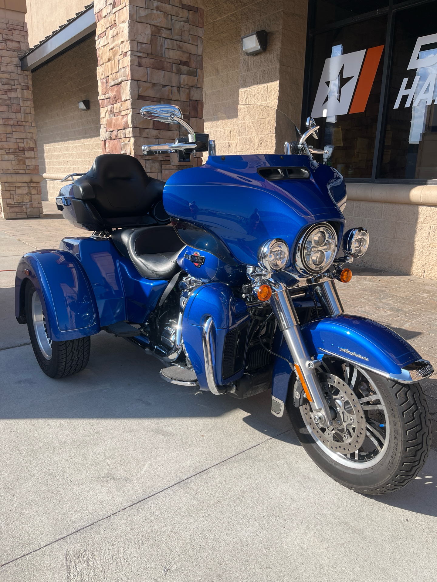 2024 Harley-Davidson Tri Glide® Ultra in Omaha, Nebraska - Photo 2