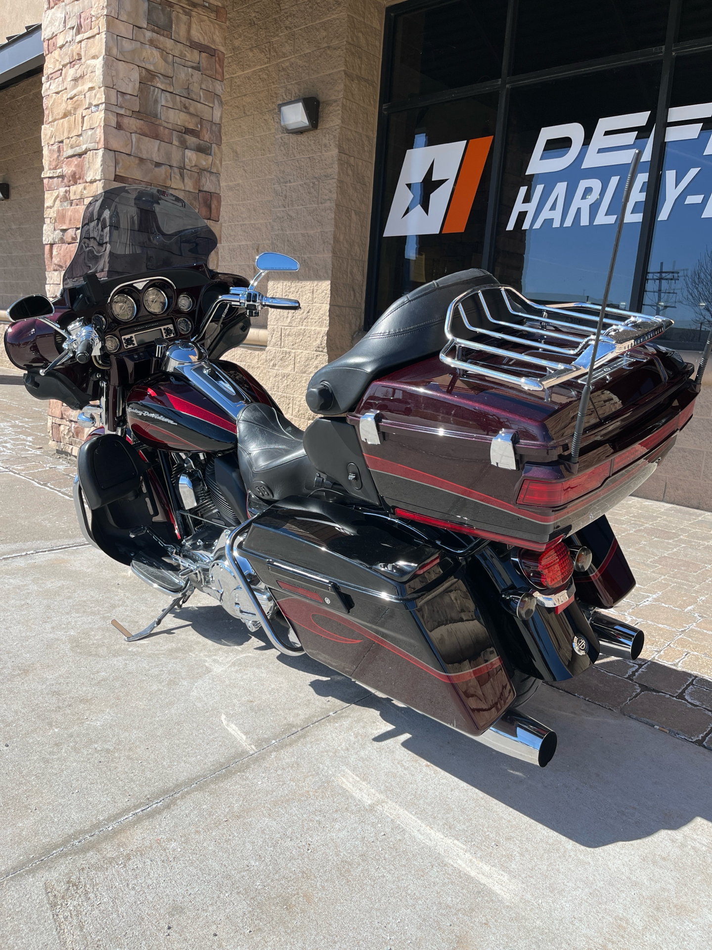 2013 Harley-Davidson CVO™ Ultra Classic® Electra Glide® in Omaha, Nebraska - Photo 4