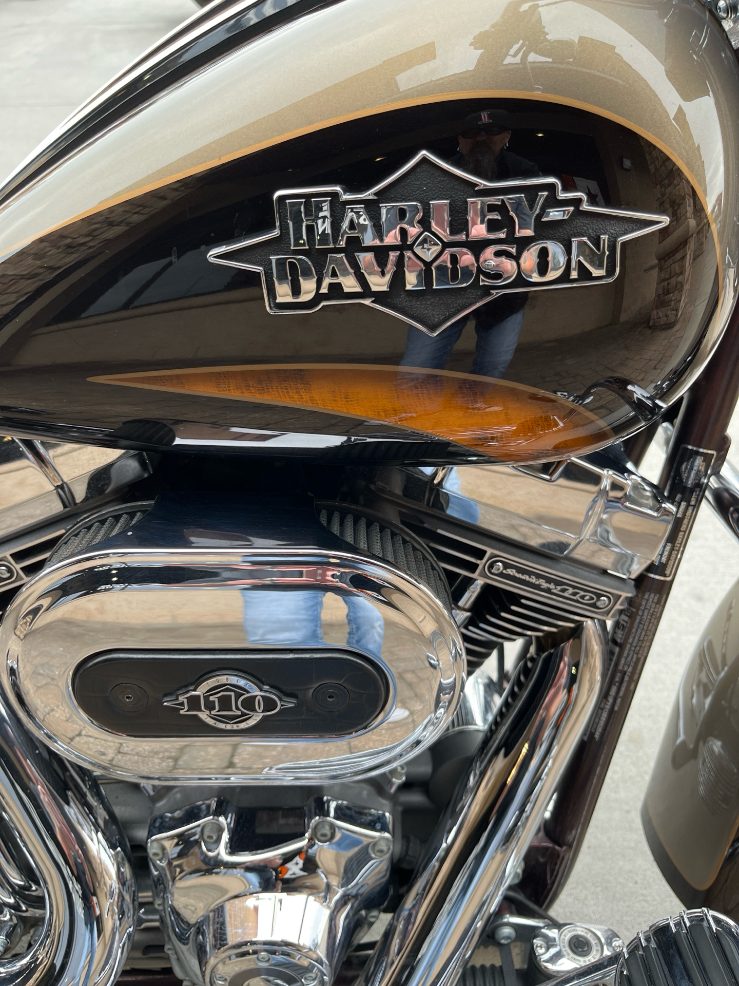 2011 Harley-Davidson CVO™ Softail® Convertible in Omaha, Nebraska - Photo 7