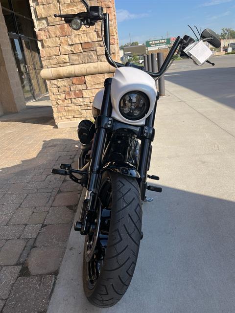 2016 Harley-Davidson CVO™ Pro Street Breakout® in Omaha, Nebraska - Photo 8