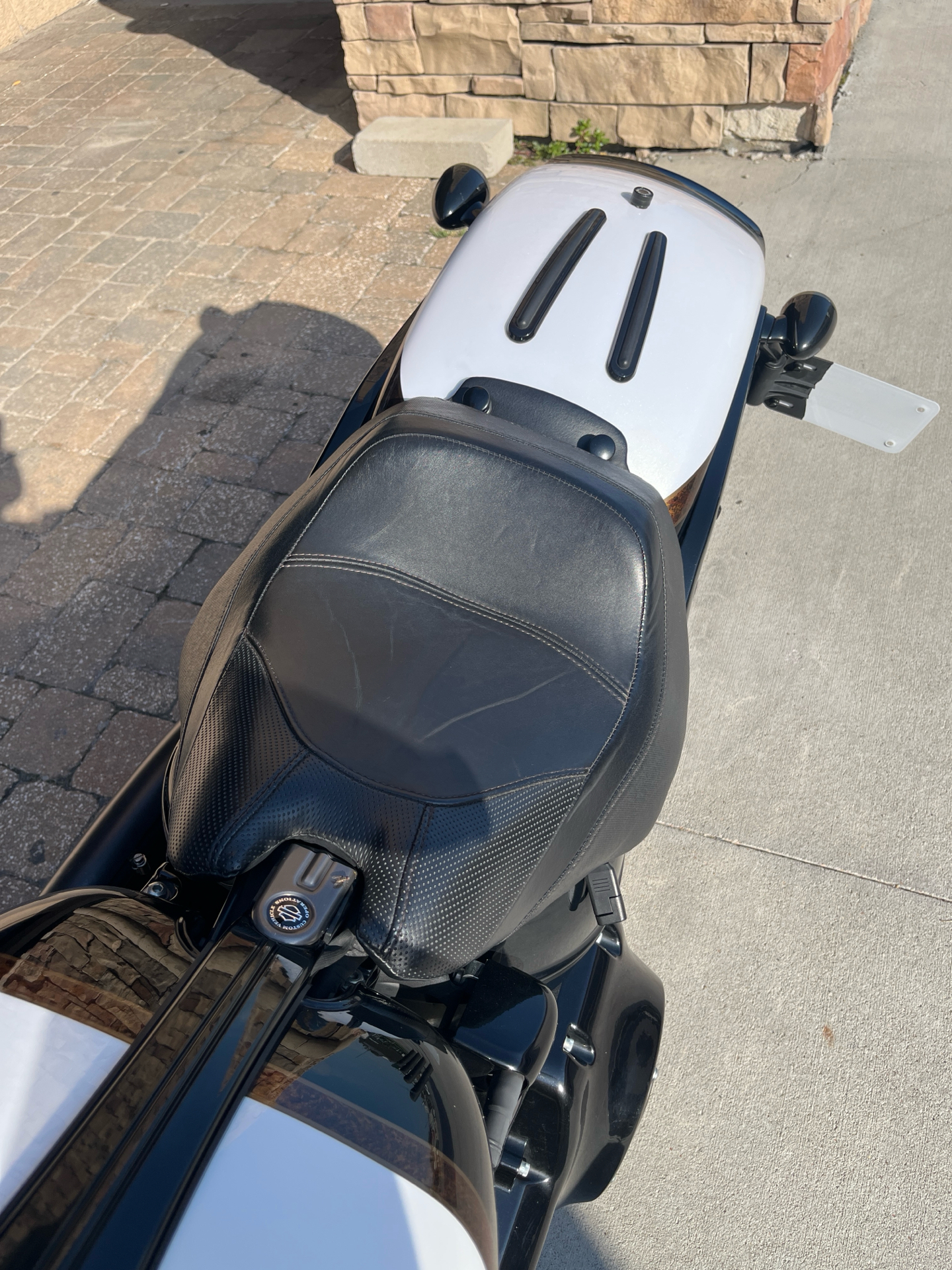 2016 Harley-Davidson CVO™ Pro Street Breakout® in Omaha, Nebraska - Photo 9