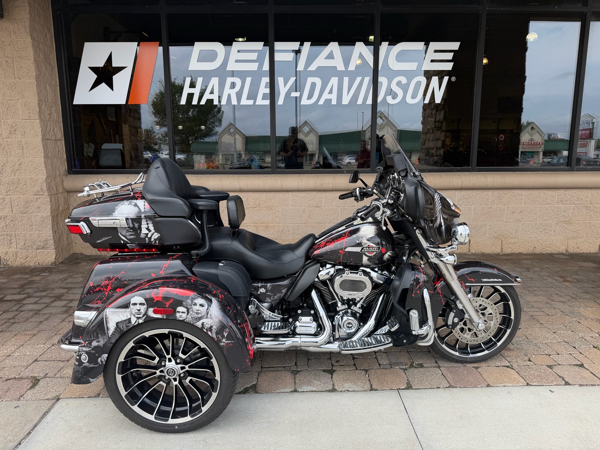 2023 Harley-Davidson Tri Glide® Ultra 1