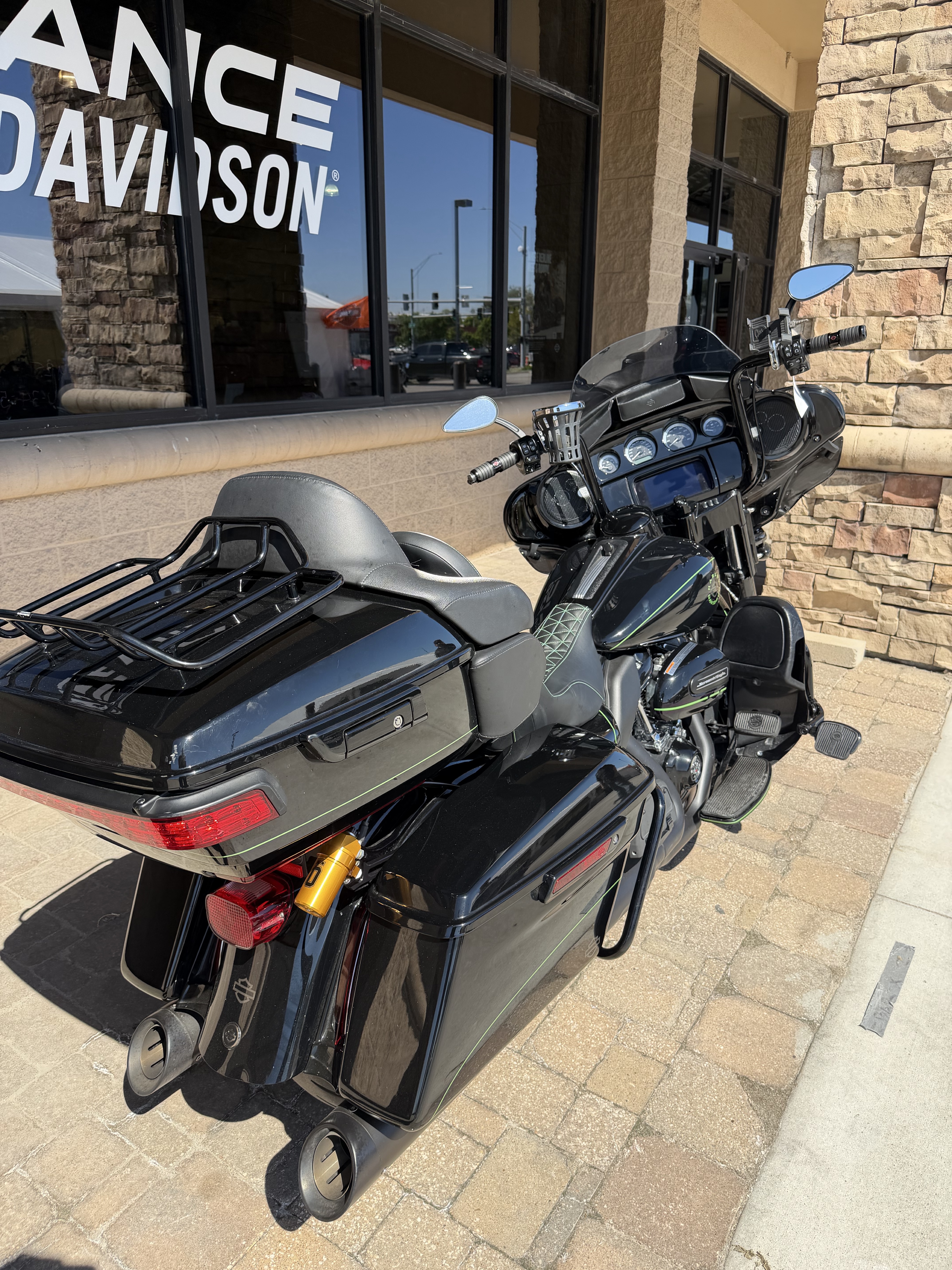 2022 Harley-Davidson Ultra Limited in Omaha, Nebraska - Photo 6