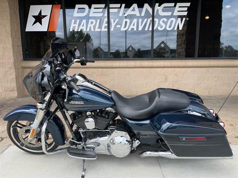 2016 Harley-Davidson Street Glide® Special in Omaha, Nebraska - Photo 3