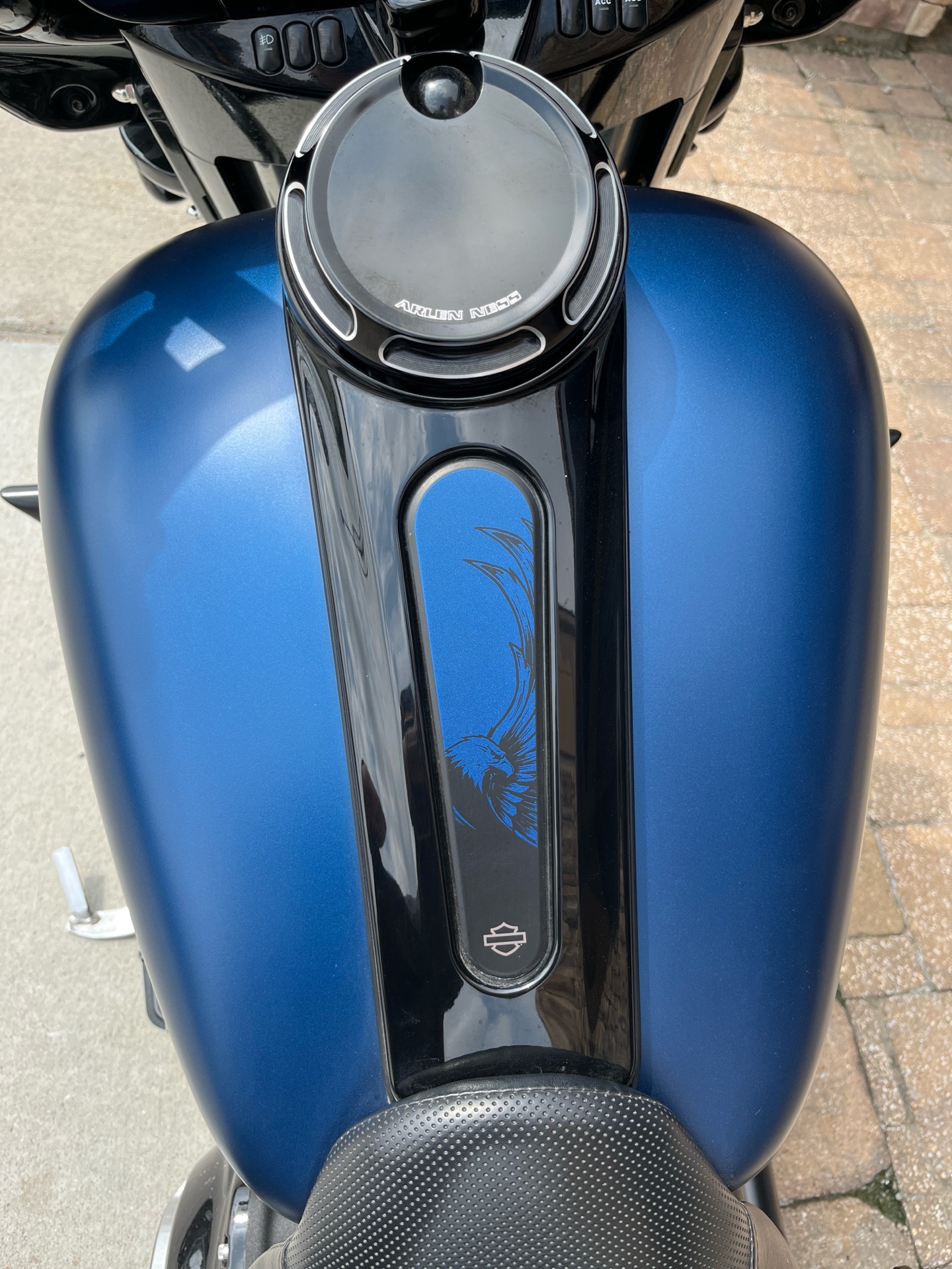 2018 Harley-Davidson 115th Anniversary Street Glide® Special in Omaha, Nebraska - Photo 12