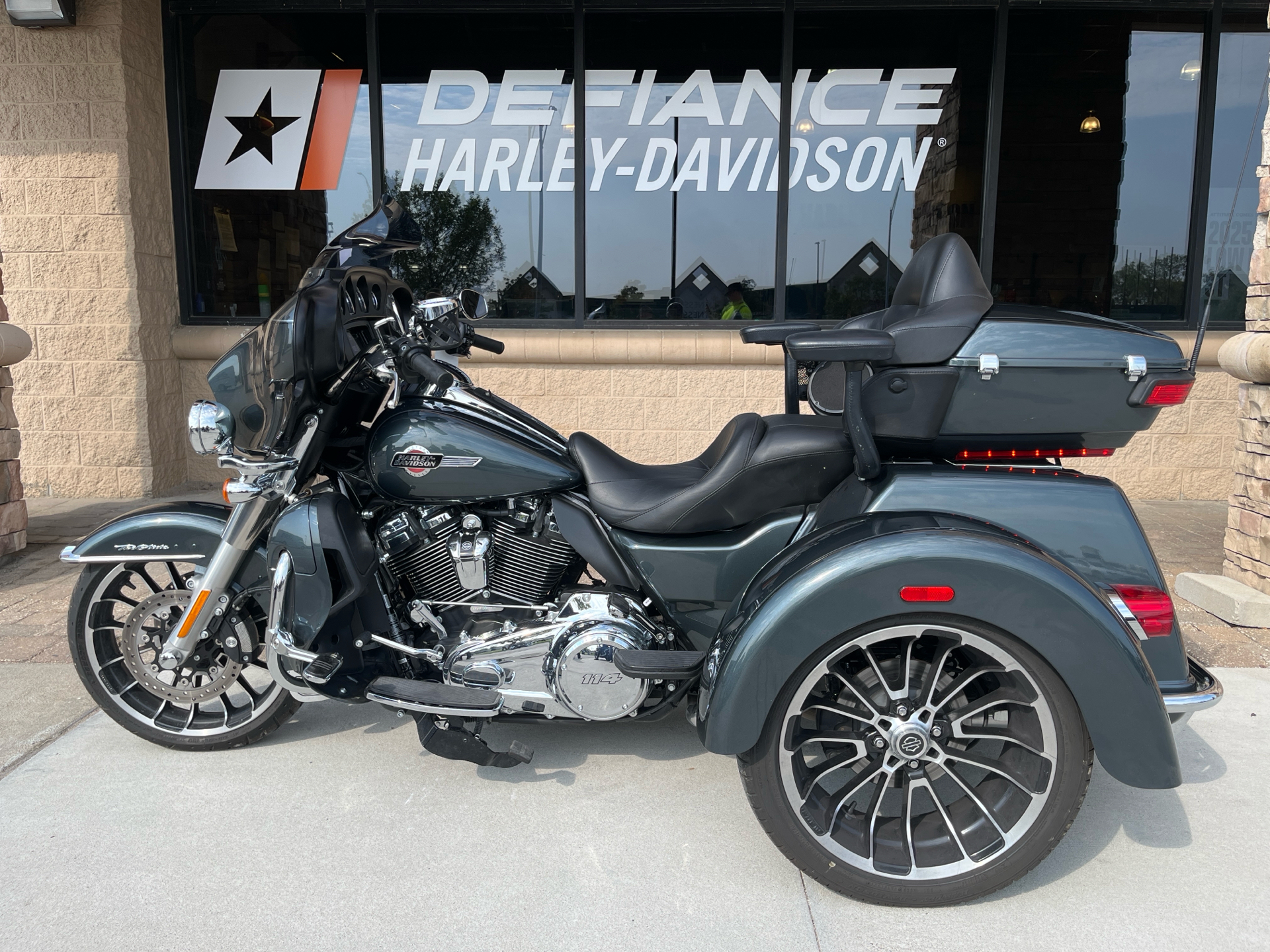 2025 Harley-Davidson Tri Glide® Ultra in Omaha, Nebraska - Photo 3