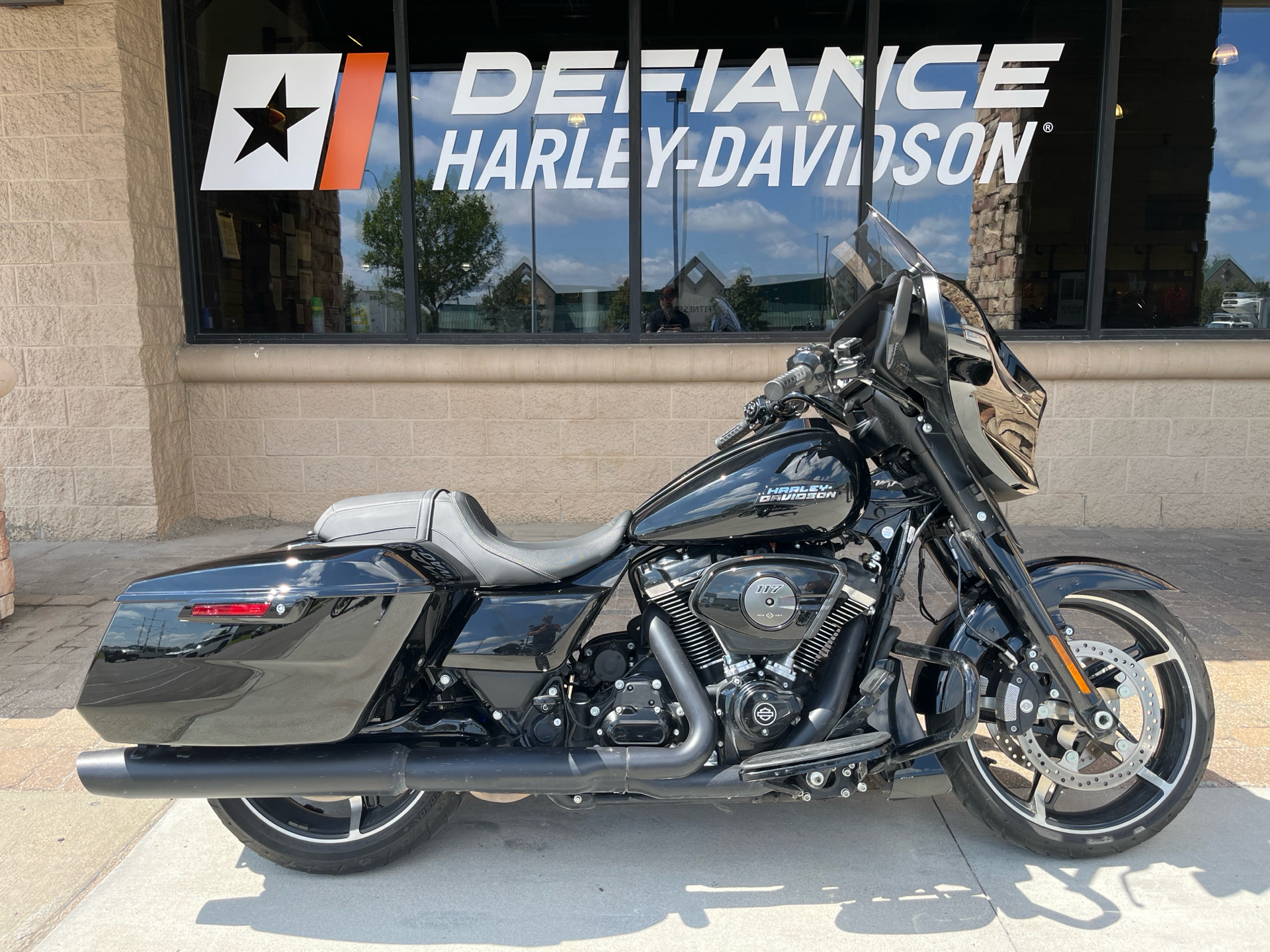 2024 Harley-Davidson Street Glide® in Omaha, Nebraska - Photo 1