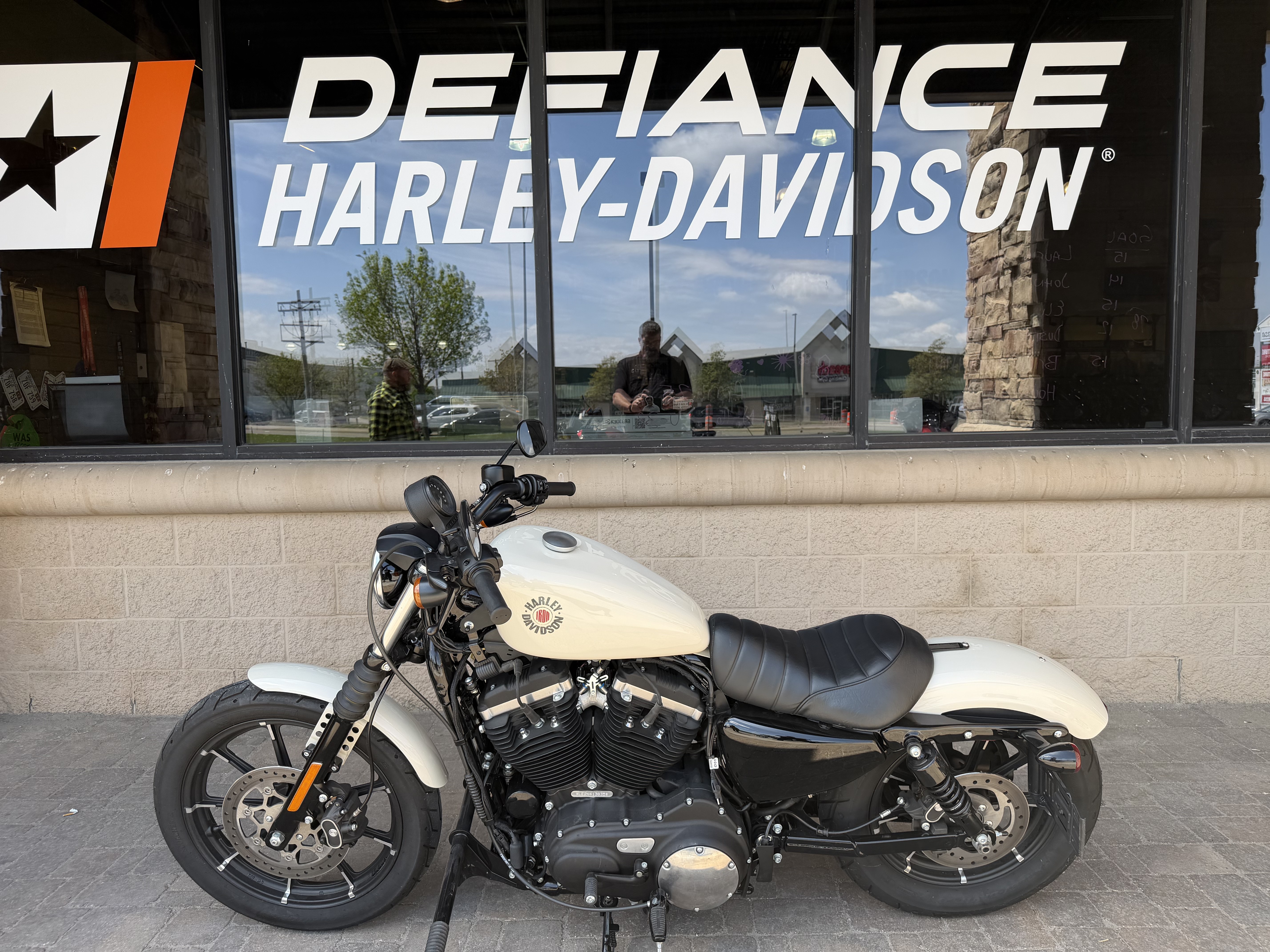 2022 Harley-Davidson Iron 883™ in Omaha, Nebraska - Photo 7