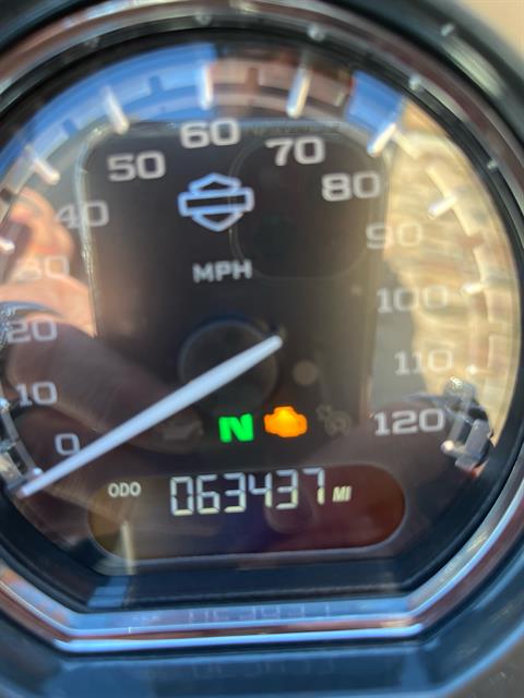 2016 Harley-Davidson CVO™ Road Glide™ Ultra in Omaha, Nebraska - Photo 5