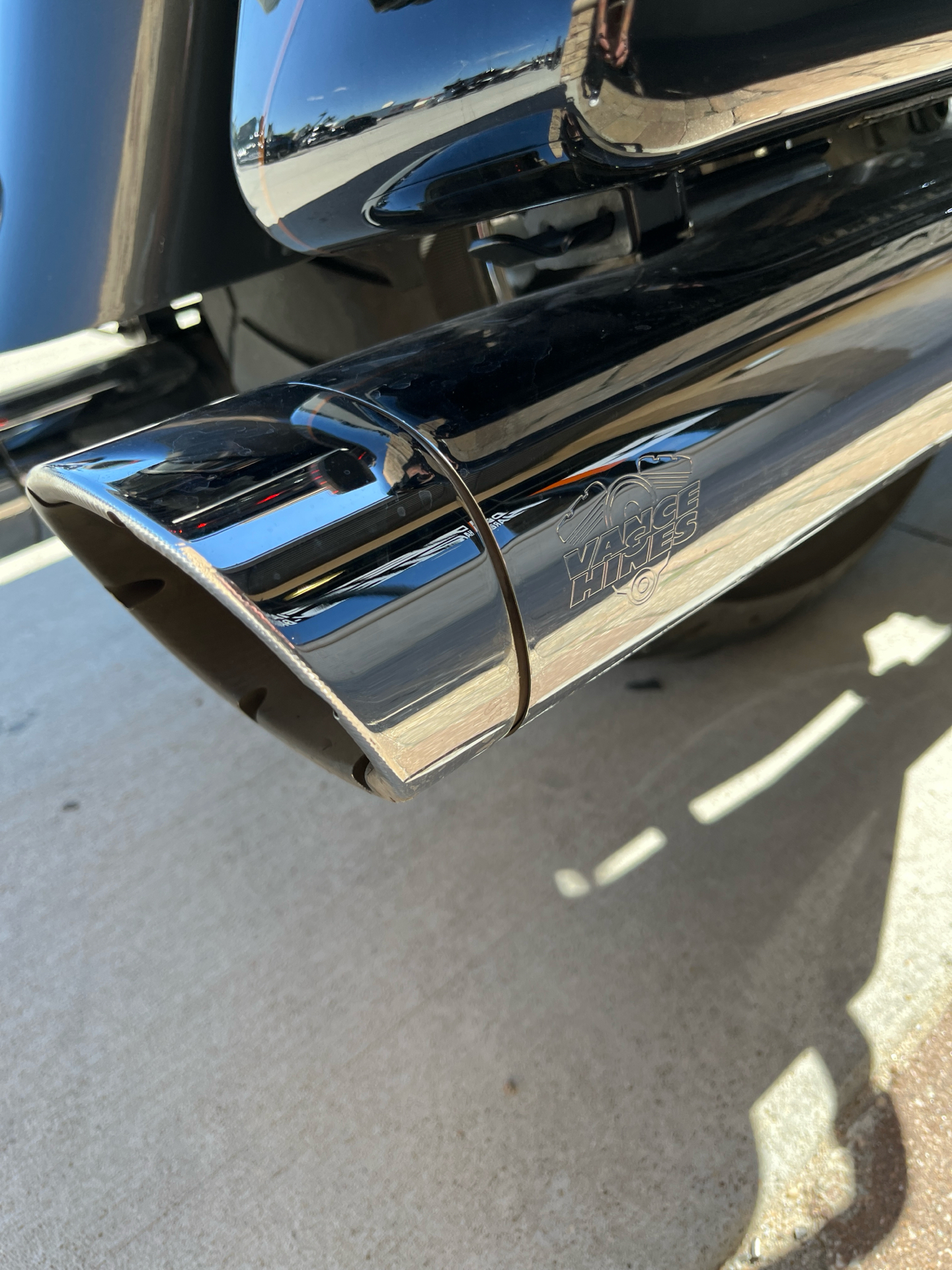 2016 Harley-Davidson CVO™ Road Glide™ Ultra in Omaha, Nebraska - Photo 13