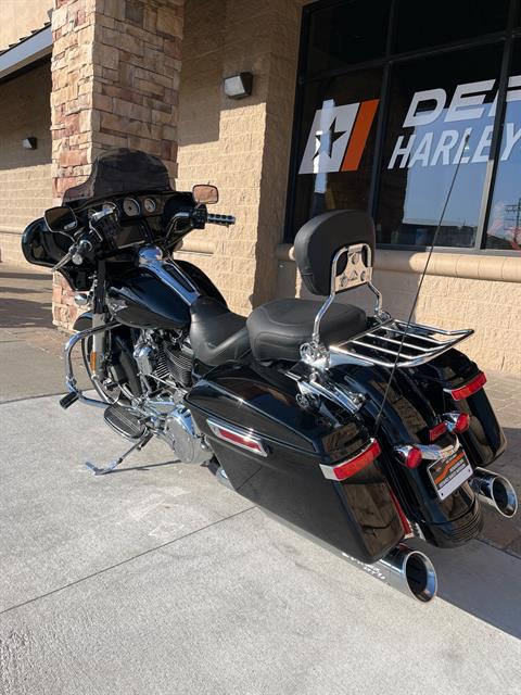 2017 Harley-Davidson Street Glide® Special in Omaha, Nebraska - Photo 4