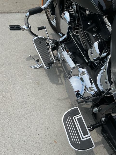 2010 Harley-Davidson Softail® Deluxe in Omaha, Nebraska - Photo 11