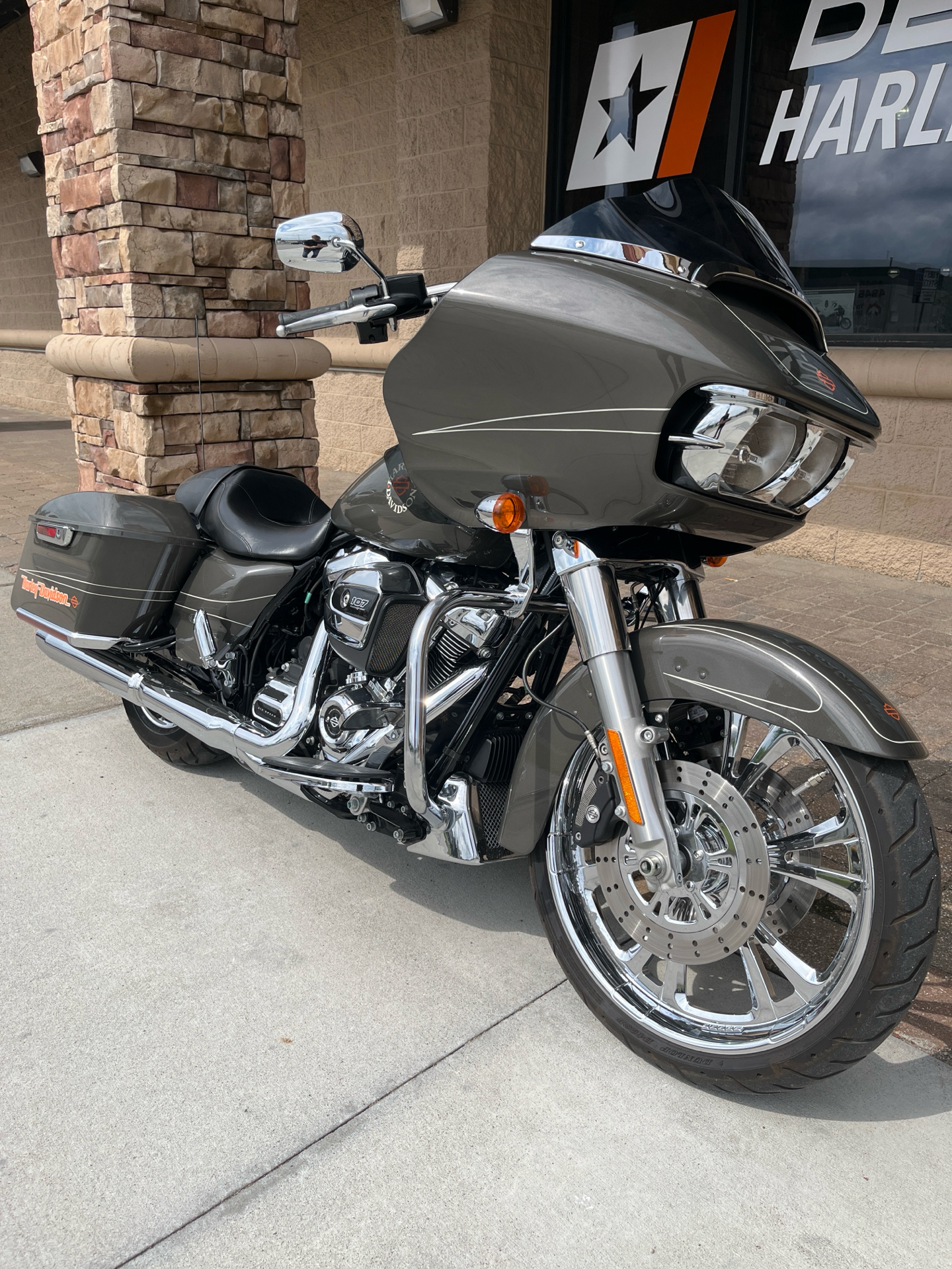 2019 Harley-Davidson Road Glide® in Omaha, Nebraska - Photo 2