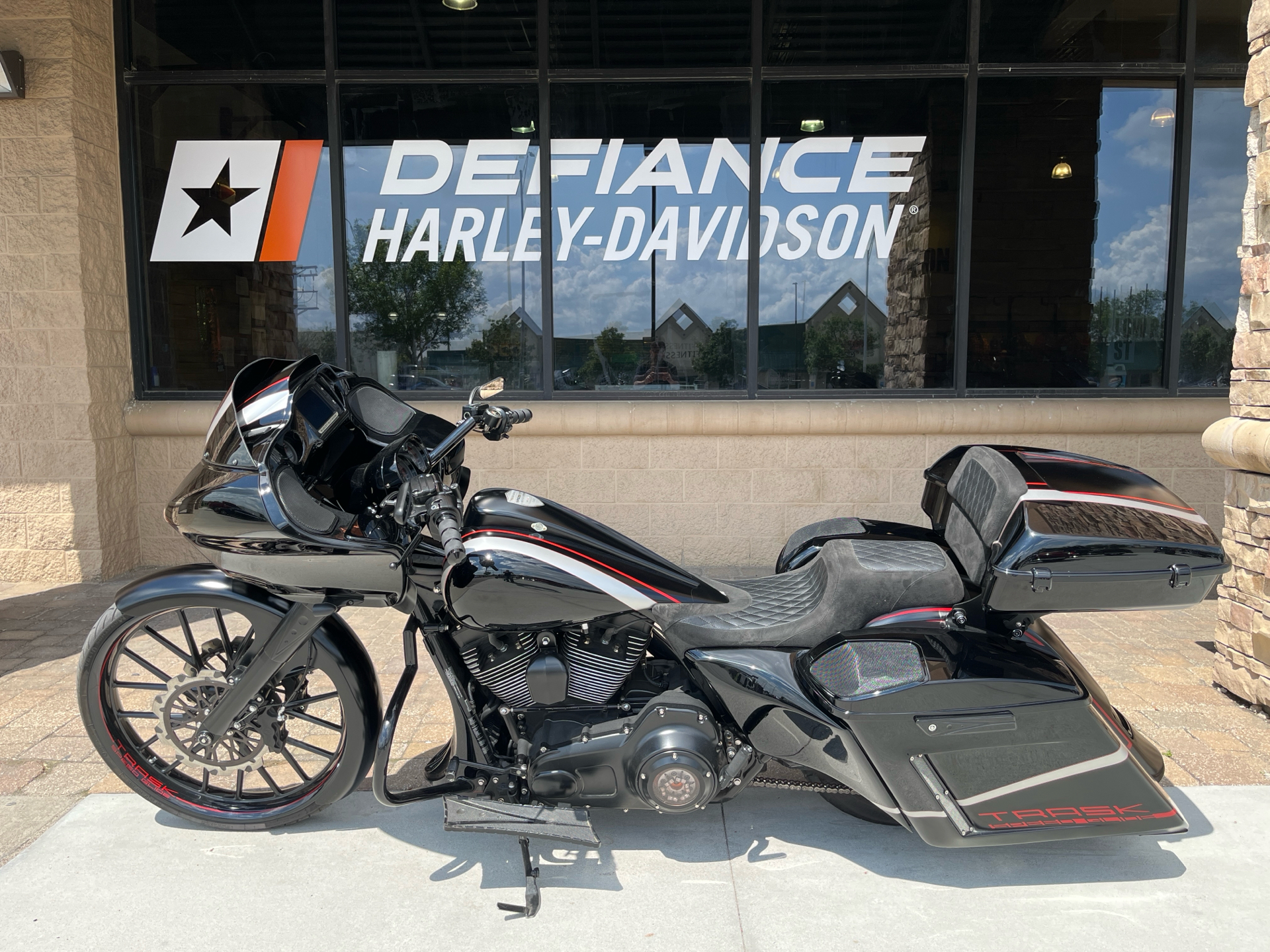 2015 Harley-Davidson Road Glide® Special in Omaha, Nebraska - Photo 3