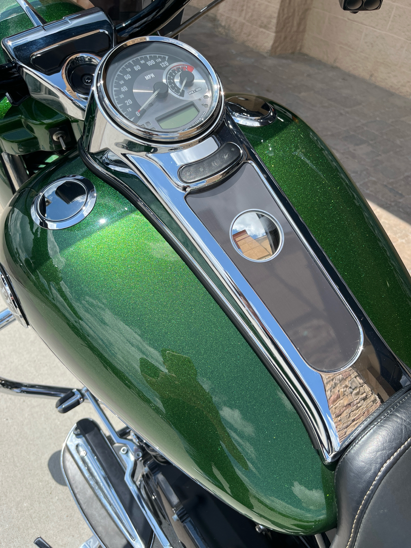 2014 Harley-Davidson CVO™ Road King® in Omaha, Nebraska - Photo 10