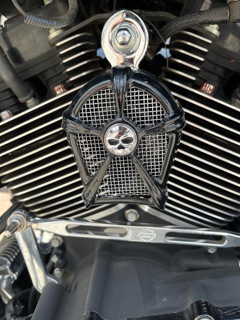2014 Harley-Davidson CVO™ Road King® in Omaha, Nebraska - Photo 13