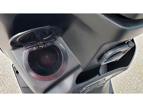 2022 Bintelli Scooters Flash 150 cc in Virginia Beach, Virginia - Photo 10