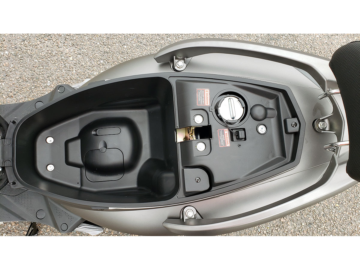 2022 Bintelli Scooters Flash 150 cc in Virginia Beach, Virginia - Photo 11