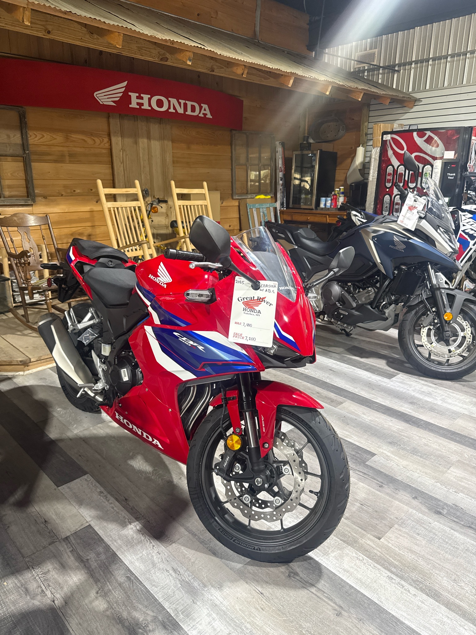 2025 Honda CBR500R 1