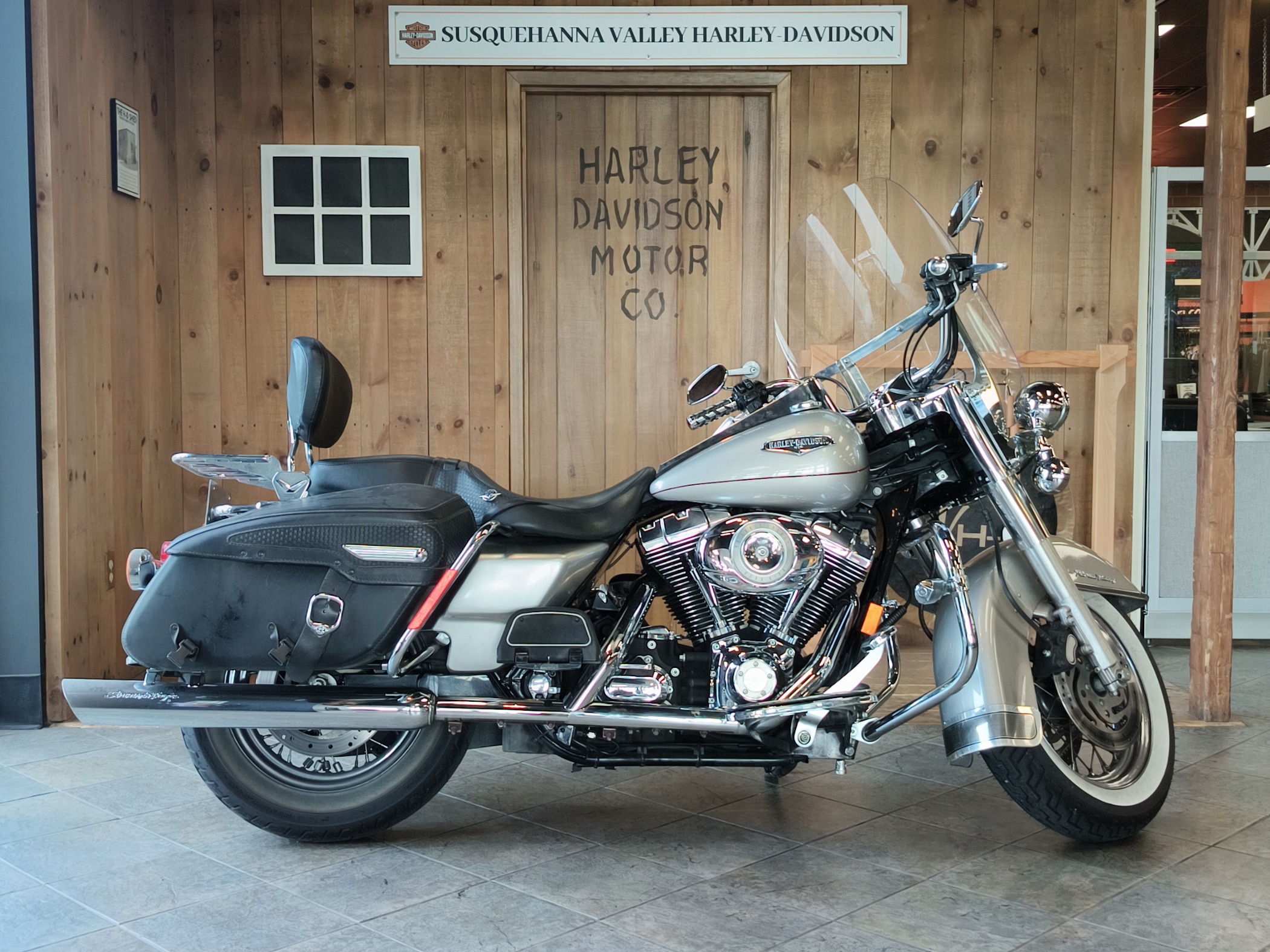 2007 Harley-Davidson Road King® Classic 1