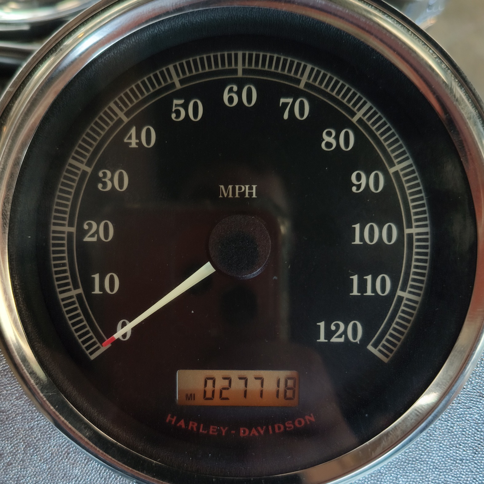 2007 Harley-Davidson Road King® Classic 9