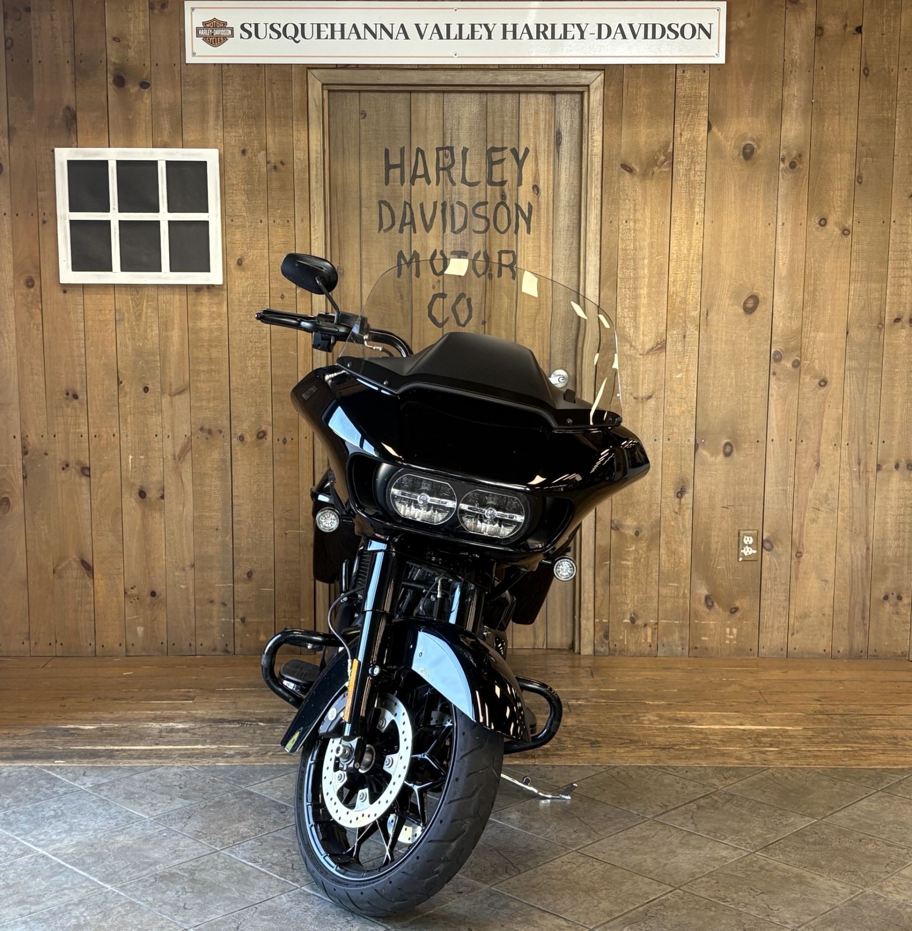 2021 Harley-Davidson Road Glide® Special Vivid Black (Black Pearl