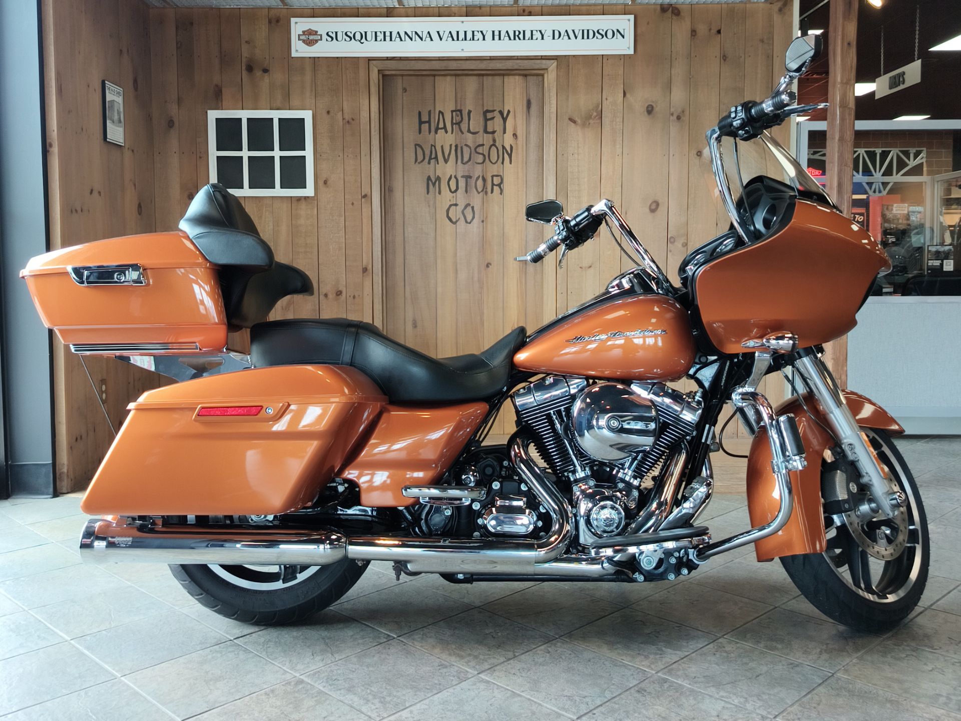 2016 Harley-Davidson Road Glide® 1