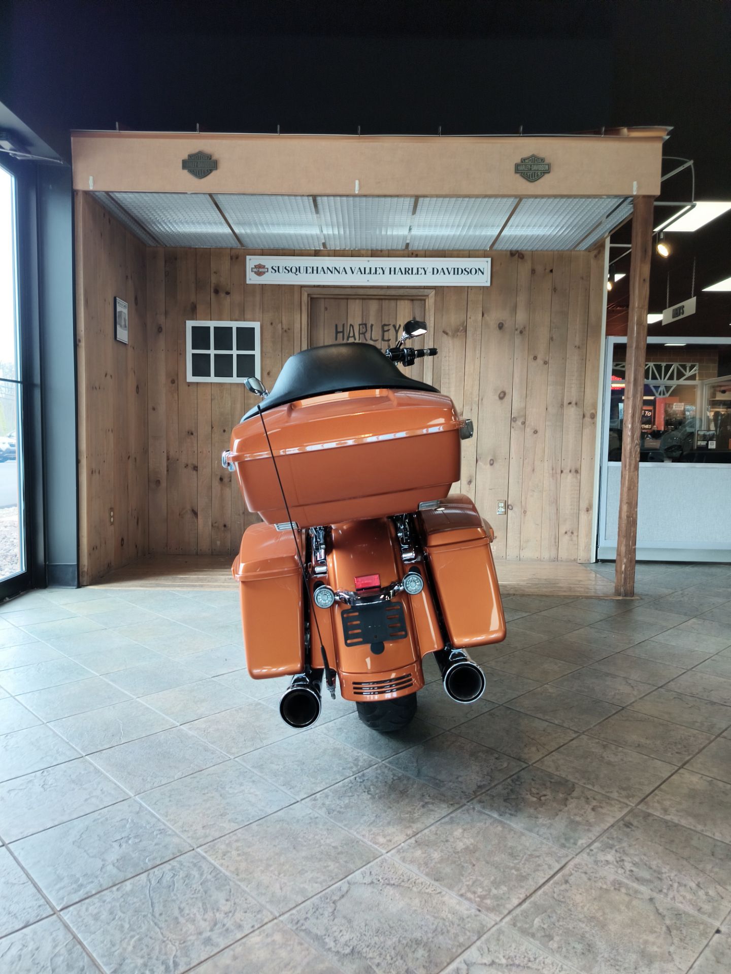 2016 Harley-Davidson Road Glide® 8