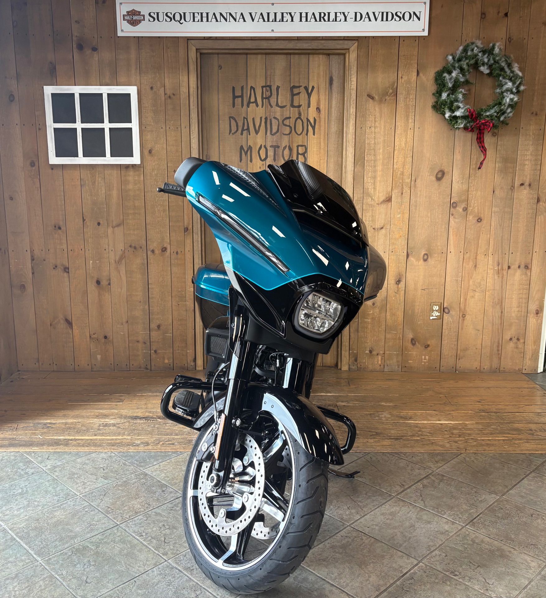 2026 Harley-Davidson Street Glide® Teal Thunder / Vivid Black