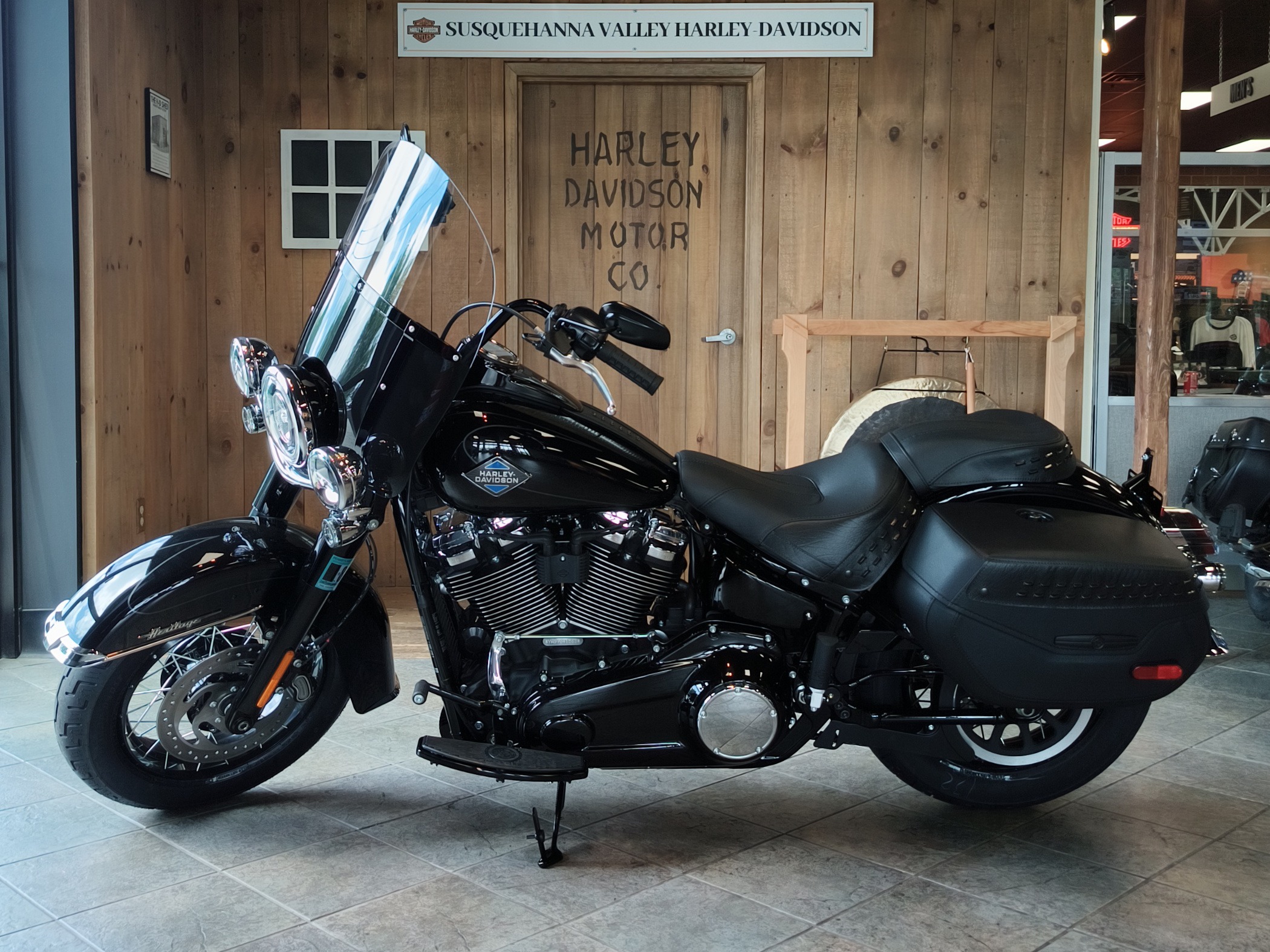 2026 Harley-Davidson Heritage Classic 3