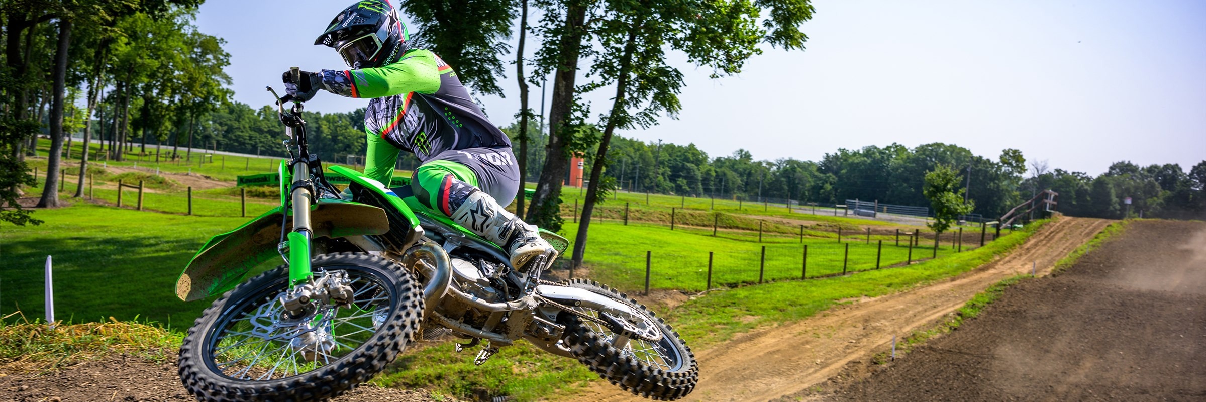 Bellevue Kawasaki Inc. is located in Bellevue, WA | New and Used