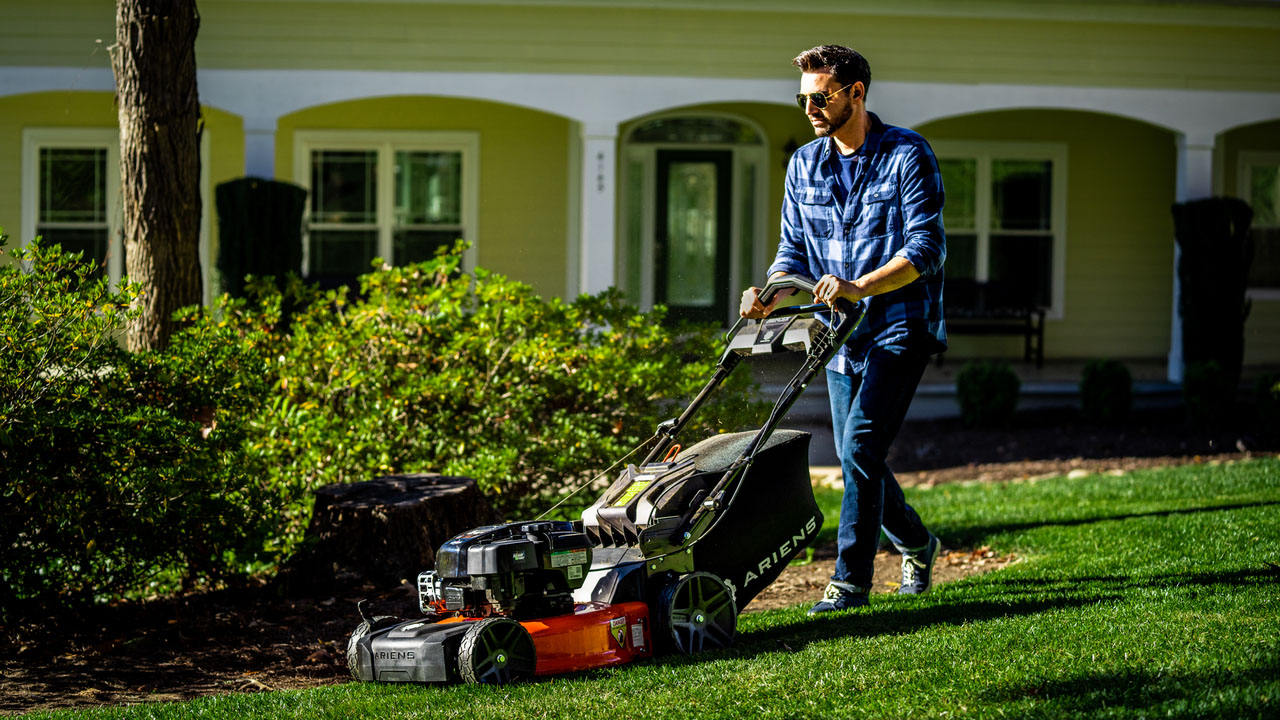 Bayc Razor B New Ariens RAZOR 21 in. Dual Blade REFLEX Self Propelled Lawn Mowers in ...