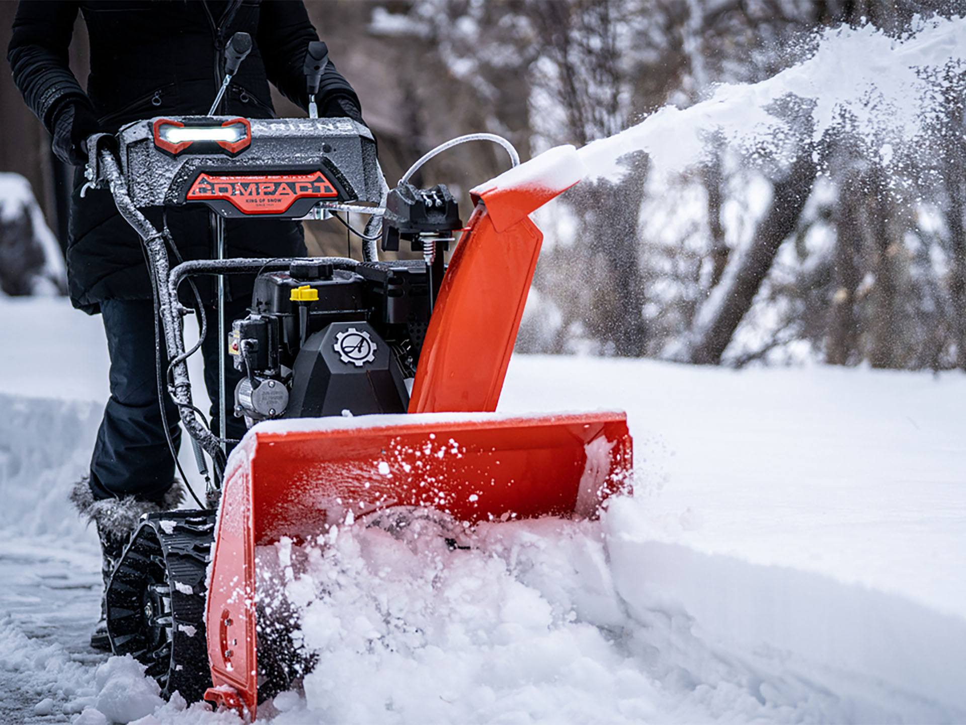 Ariens Compact 24 RapidTrak in Calmar, Iowa - Photo 10