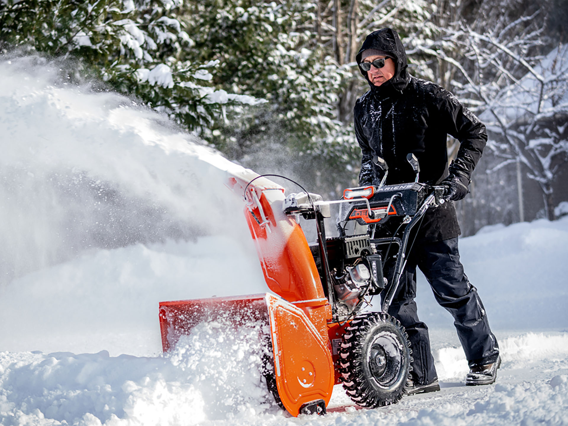 Ariens Deluxe 24 Electric in Calmar, Iowa - Photo 8