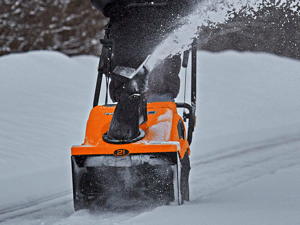 Ariens Path-Pro 208 Electric Start with Remote Chute in Calmar, Iowa - Photo 11