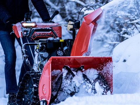 Ariens Platinum 24 SHO in Calmar, Iowa - Photo 11