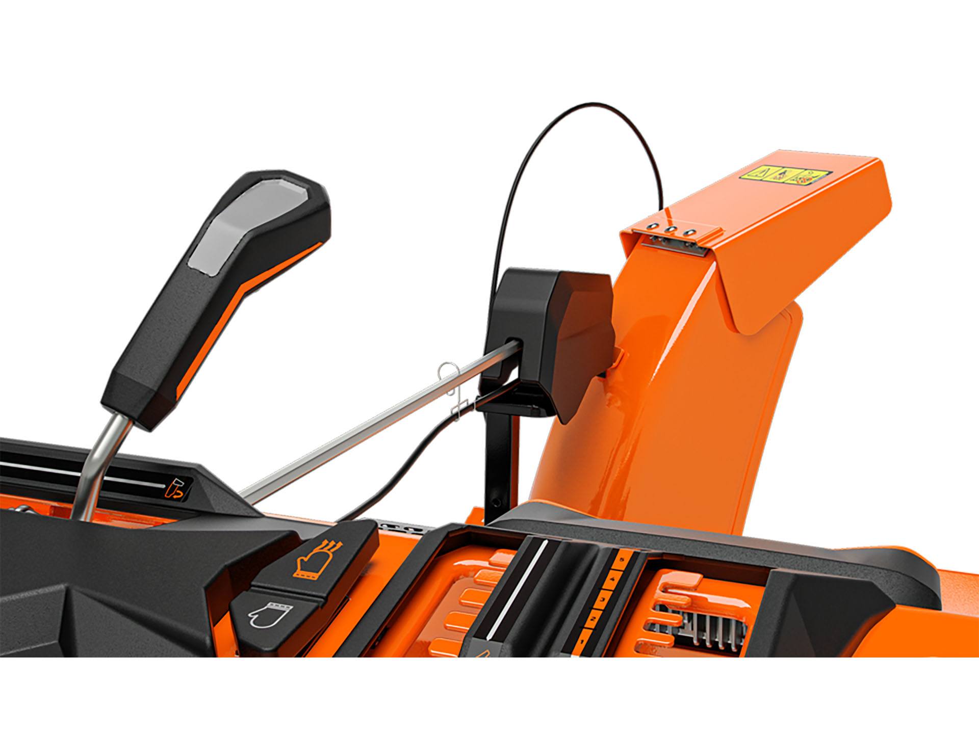 Ariens Platinum 30 SHO in Calmar, Iowa - Photo 10