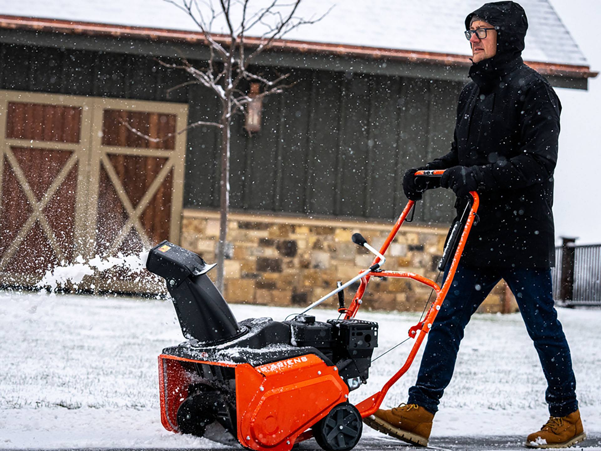 Ariens Professional 21 SSRC in Calmar, Iowa - Photo 13