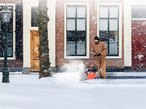 Ariens Professional 21 SSRC in Calmar, Iowa - Photo 10