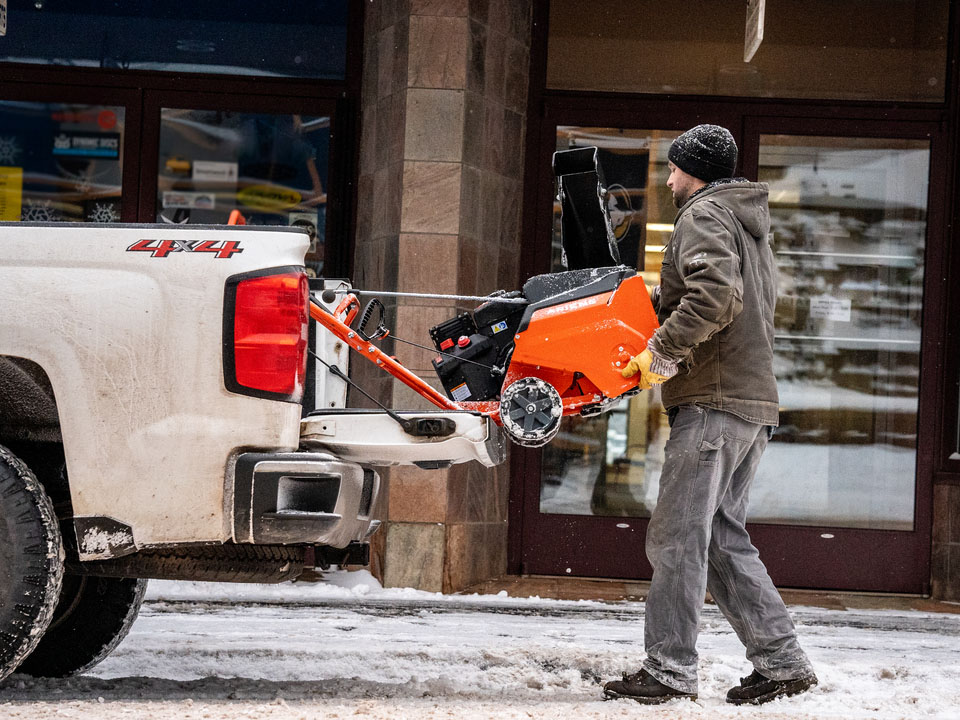 Ariens Professional 21 SSRC in Calmar, Iowa - Photo 15