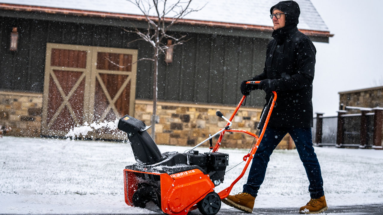 Ariens Professional 21 SSRC in Gaylord, Michigan - Photo 12