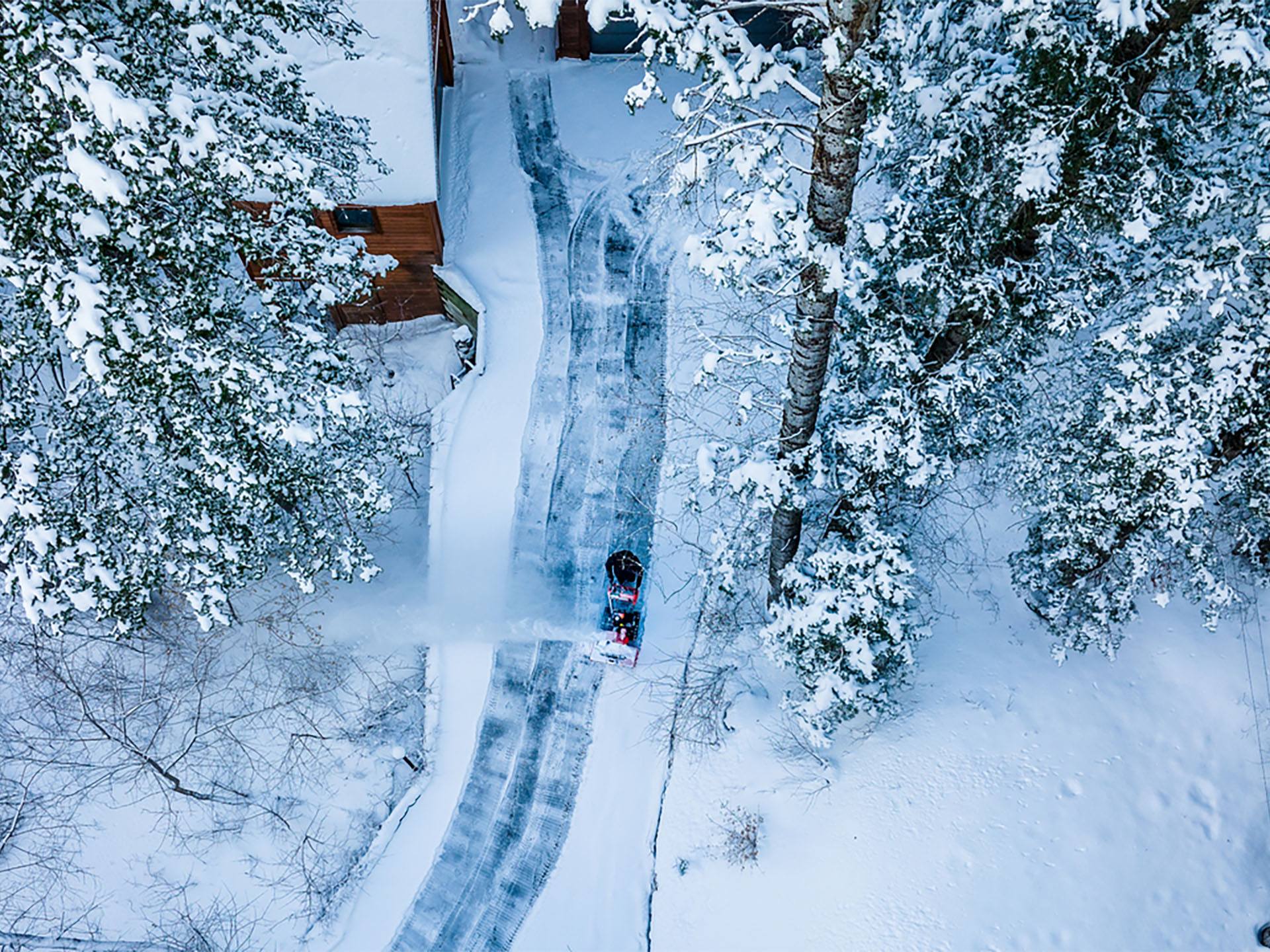 Ariens Professional Alpine Edition - 28 Hydro EFI RapidTrak in Gaylord, Michigan - Photo 9