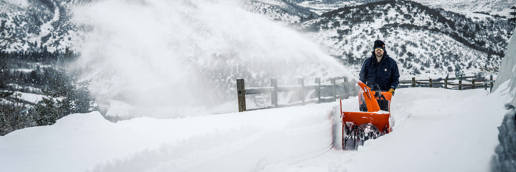 New Ariens Professional Kraken - 32 Hydro EFI RapidTrak