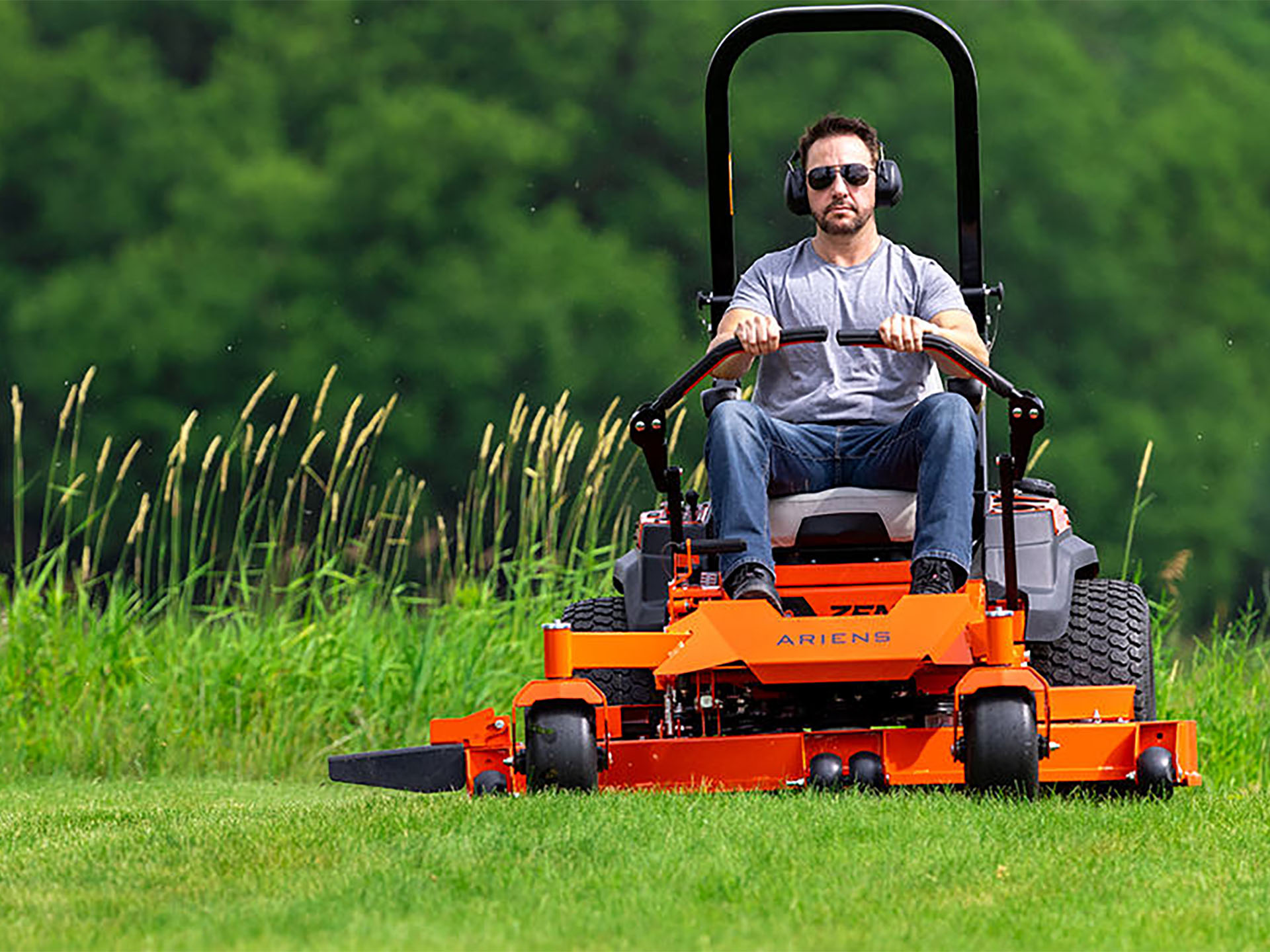 2025 Ariens ZENITH 60 in. Kawasaki FX730V 23.5 hp in Gaylord, Michigan - Photo 8